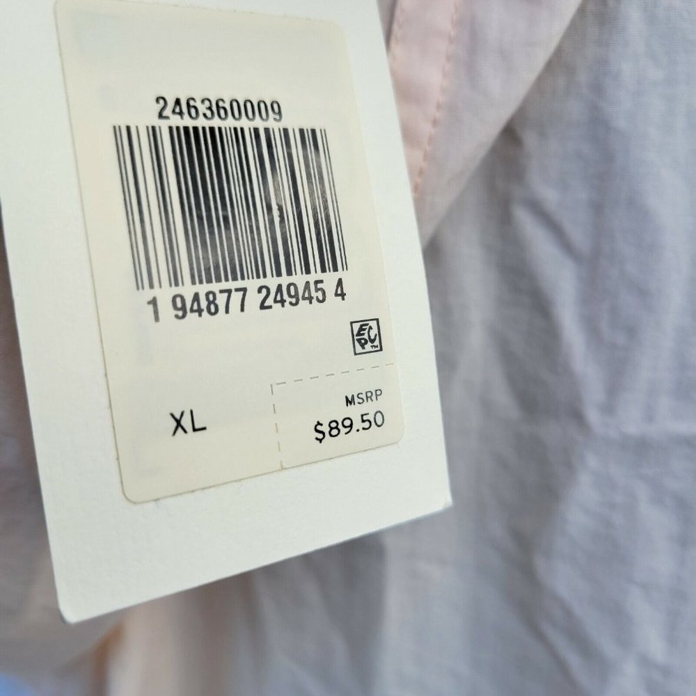 Levi's Windbreaker Jacket women's.  Size XL. New With Tags $79 - Picture 6 of 9